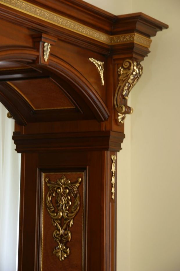 Дверной портал