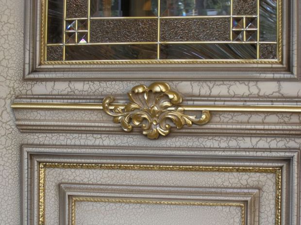 Отделка дверей