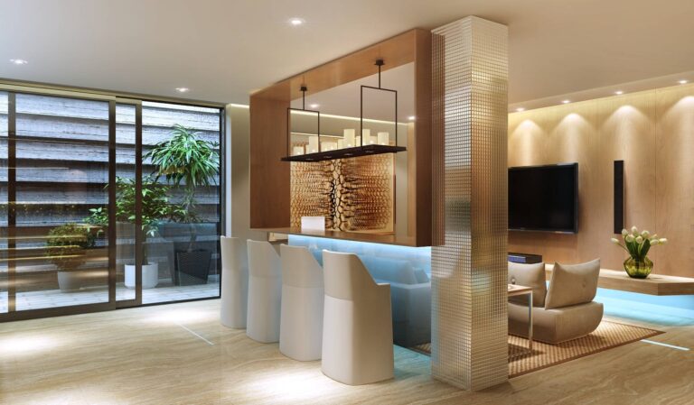 Зимний сад, отделенный от зоны отдыха в сауне стеклянными панелями-купе