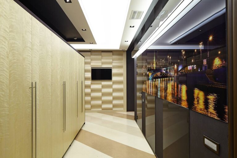 Оформление освещения в интерьере офиса