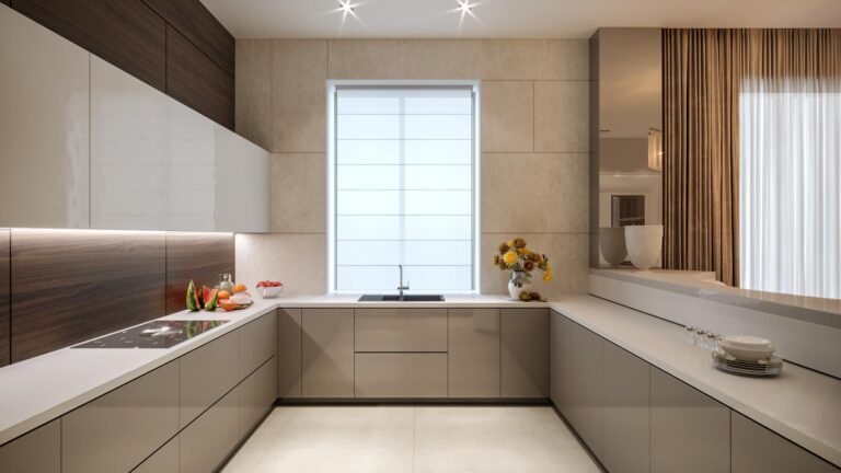 Белые столешницы в дизайне бежевой кухни