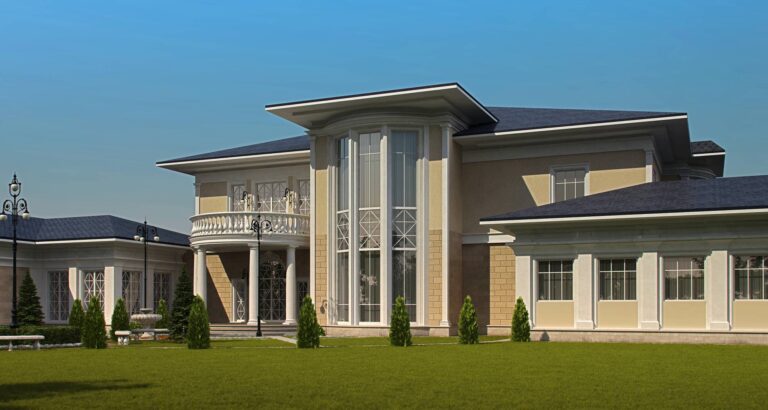 Колонны, балкон и панорамные окна с римскими решетками в переднем фасаде особняка в классическом стиле