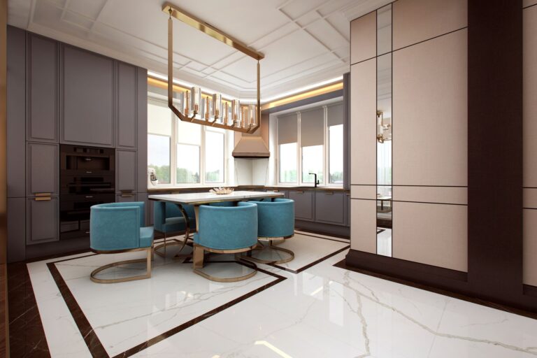 Бирюзовые кресла в бежевом дизайне кухни