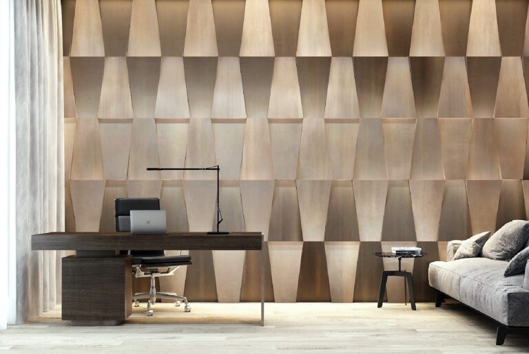 Оформление кабинета декоративными золотистыми панелями