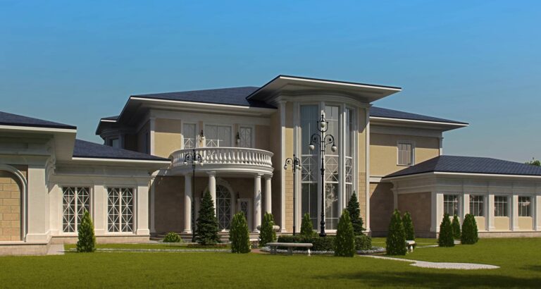 Французские окна с римскими решетками, балкон и колонны в переднем фасаде особняка в светлой отделке