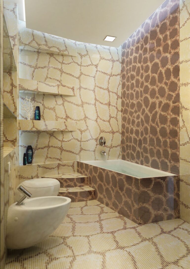 Мелкая мозаика в оформлении полок и ступеней в интерьере ванной