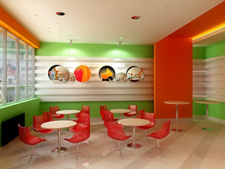 Радужные цвета в оформлении интерьера ресторана