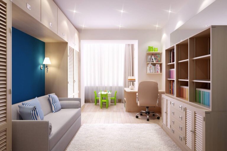 Детская комната с уютным интерьером