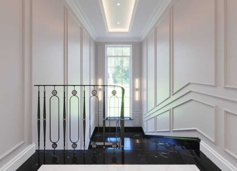 Дизайн лестничного холла – окно и стены