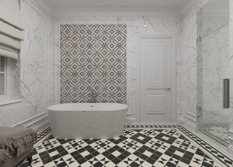 Ванная комната с орнаментом на стене