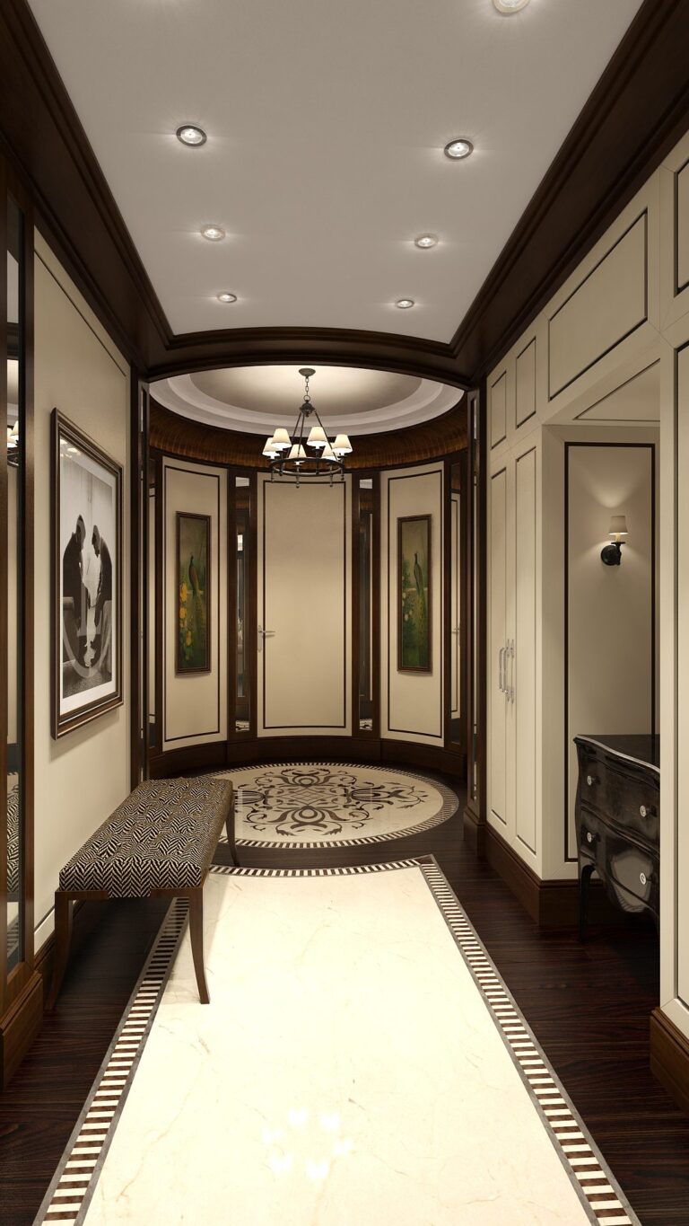 Прихожая с декорированным полом