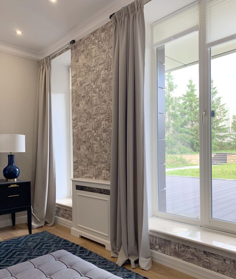 Дизайн окон в интерьере спальни