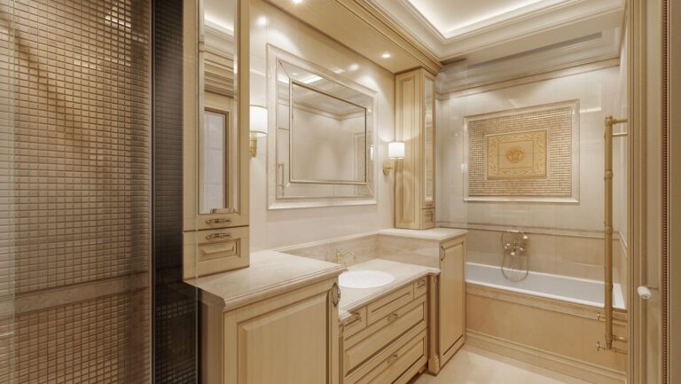 Мозаика цвета золота в благородном оформлении ванной