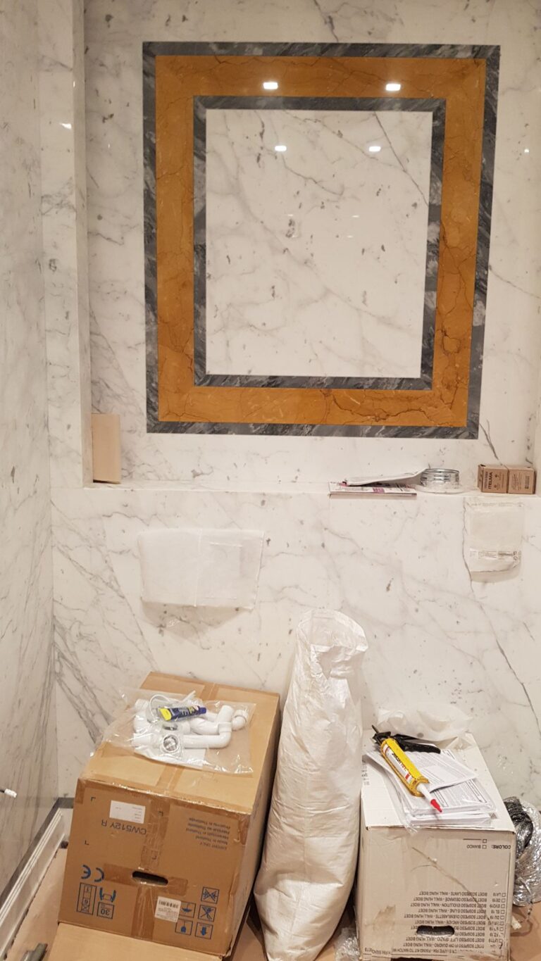 Инкрустация в отделке стен мрамором