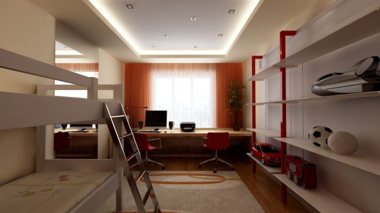 Уютный интерьер детской комнаты с яркими красными акцентами