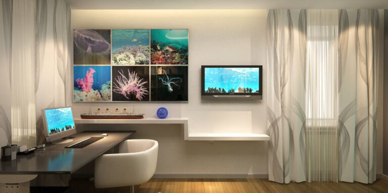 Оформление детской в светлых тонах для подросшего ребенка