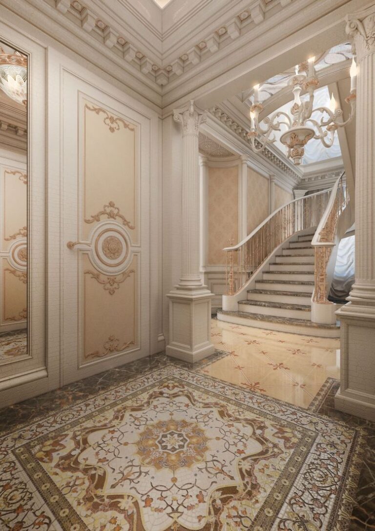 Колонны цвета слоновой кости в дизайне холла