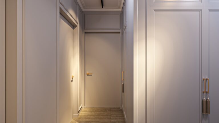 Стилевое оформление межкомнатных дверей и шкафов в прихожей