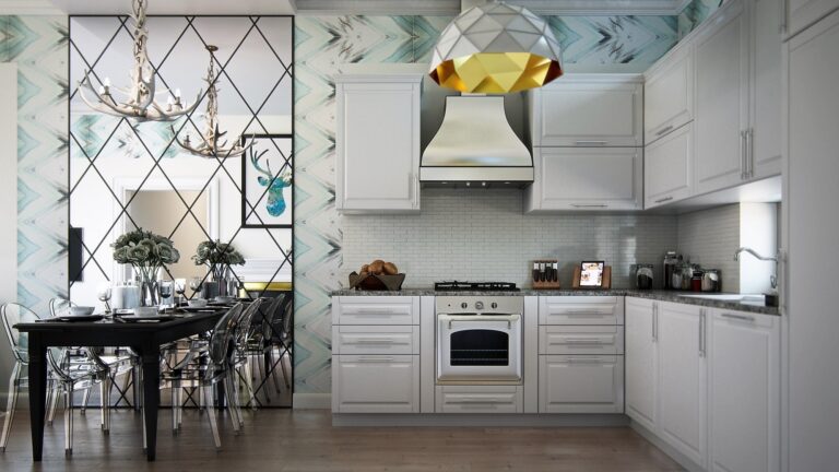 Компактная обеденная зона в дизайне белой угловой кухни