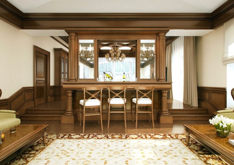 Барная стойка с двойными бронзовыми бра на боковых зеркалах