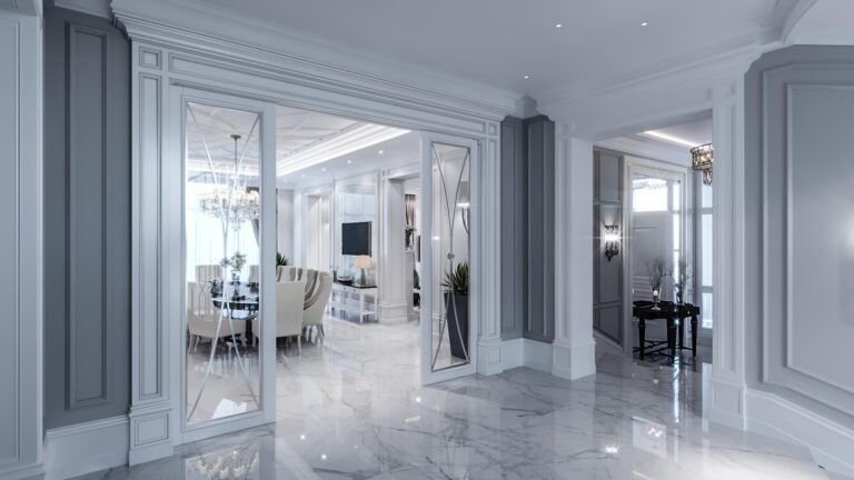 Бело-серый дизайн холла с мраморным полом