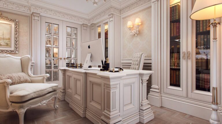 Рабочий кабинет со встроенными книжными шкафами, с застекленными распашными дверями