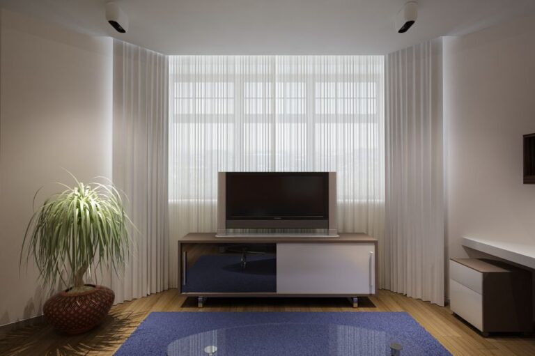 Эркер с тумбой под телевизор в оформлении комнаты отдыха