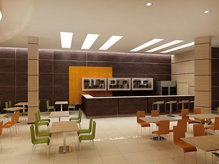 Интерьер офисного здания с красивым кафе внутри