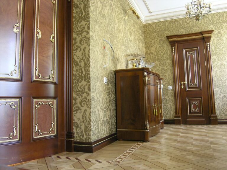 Готовый ремонт комнаты с паркетом маркетри