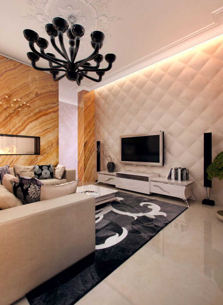Оформление бежевой гостиной с роскошной черной люстрой