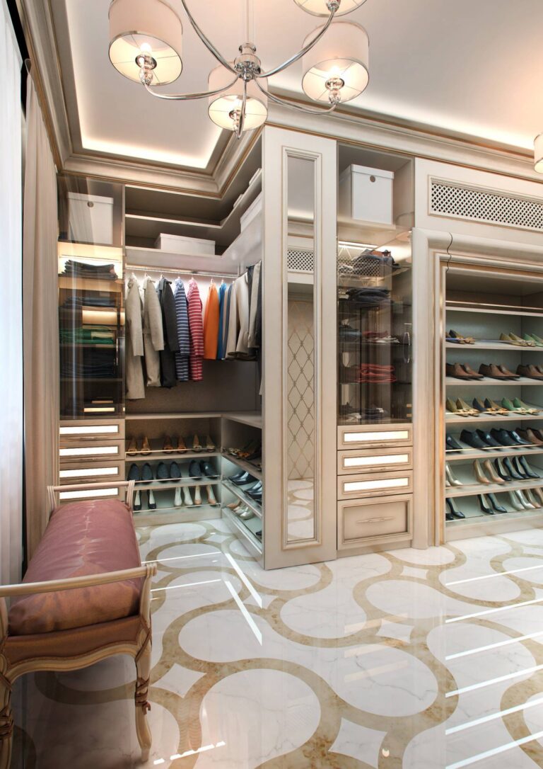 Фото обустройства просторной гардеробной