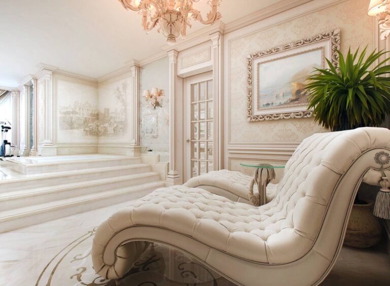 Интерьер ванной комнаты с кожаными шезлонгами