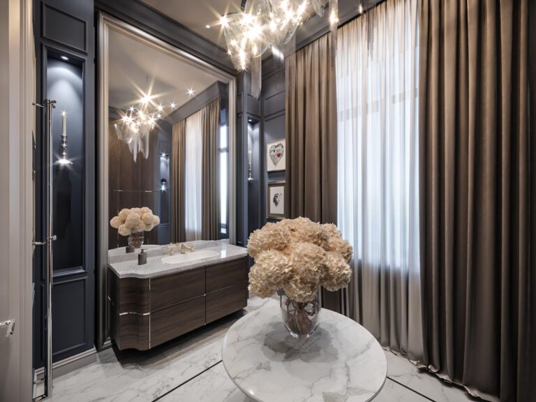 Умывальник из белого мрамора в дизайне туалетной комнаты