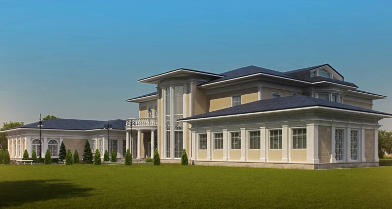 Правый фасад дома в светлой отделке и кирпиче с балконом, эркером и окнами с римскими решетками