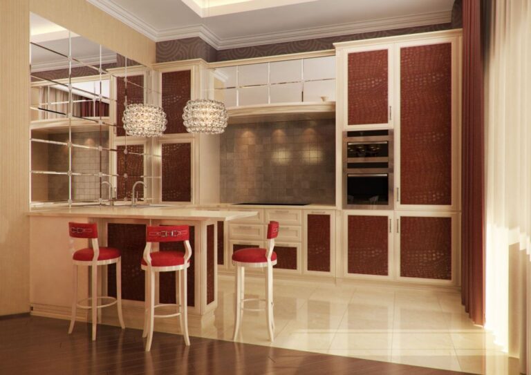 Бордовые вставки с имитацией кожи рептилии в дизайне светлой кухни