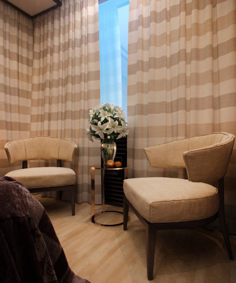 Песочный цвет в спальне – фото