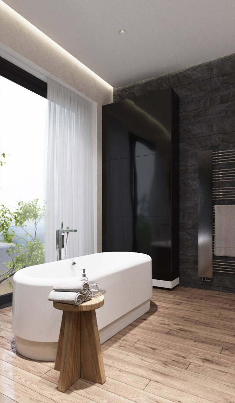 Ванная комната с отдельно стоящей овальной ванной