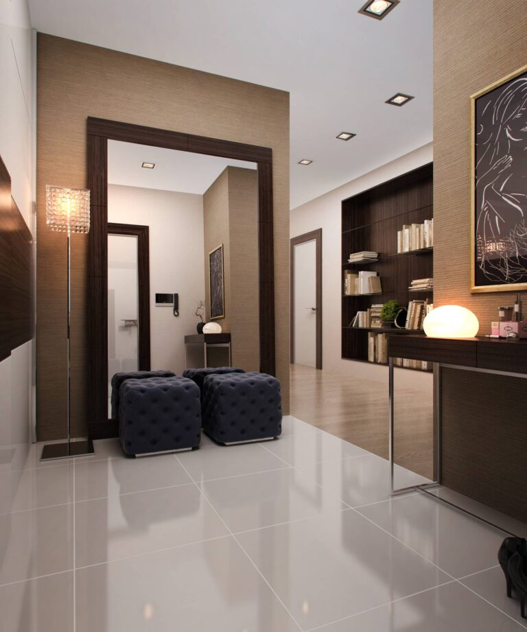 Просторная прихожая в светлых тонах с большим зеркалом