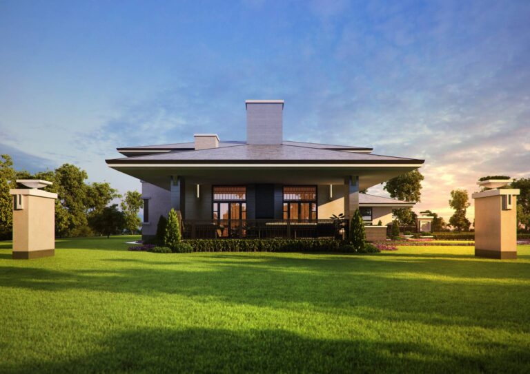 Колонны с вазонами и правый фасад дома с французскими окнами и верандой