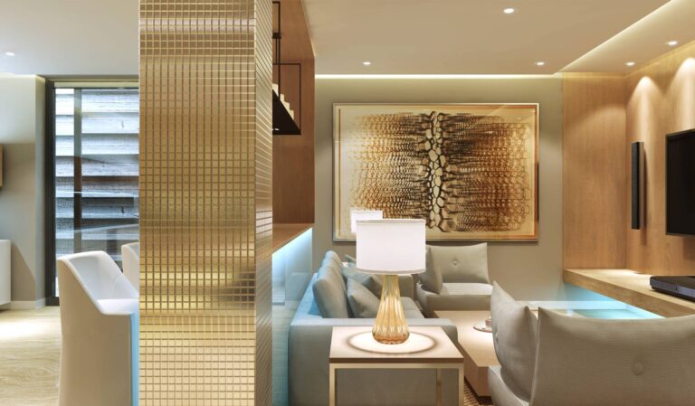 Золото и пастельные тона в дизайне компактной зоны отдыха сауны SPA