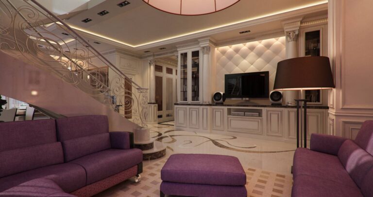 Лиловая мягкая мебель в дизайне просторной светлой гостиной