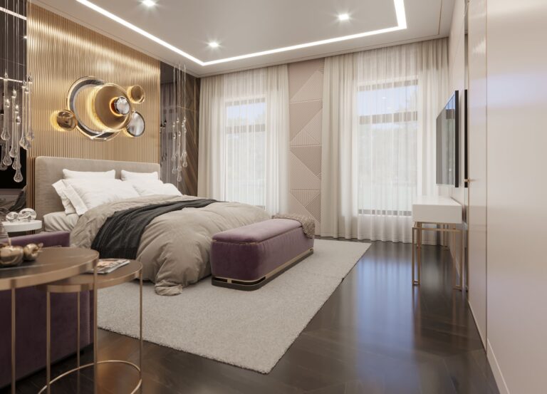 Сочетания золотого и бордово-фиолетового цветов с бежевым дизайном спальни